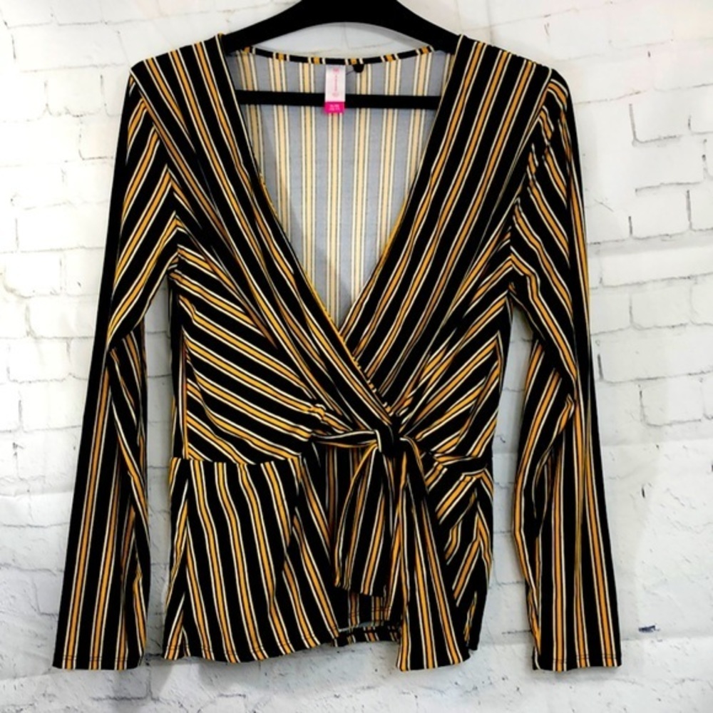 Flattering stretchy top XL 15-17